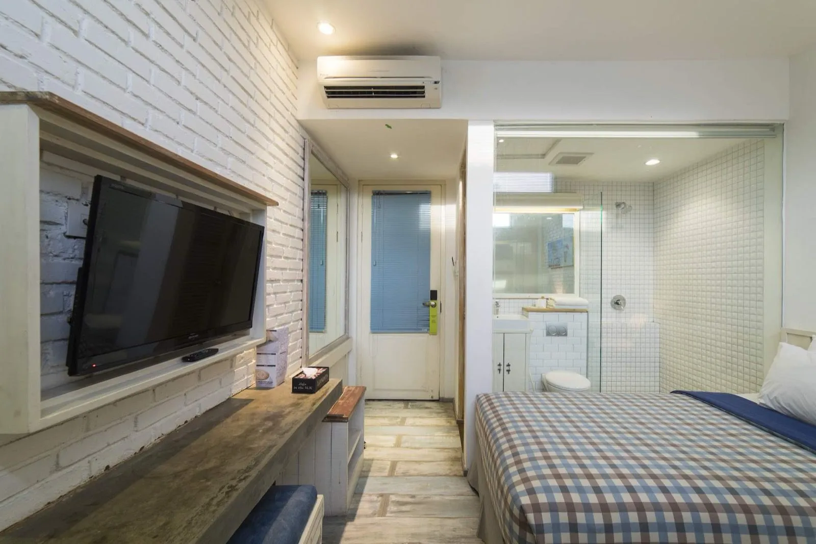 Kamar bertema vintage Summerbird boutique hotel Bandung