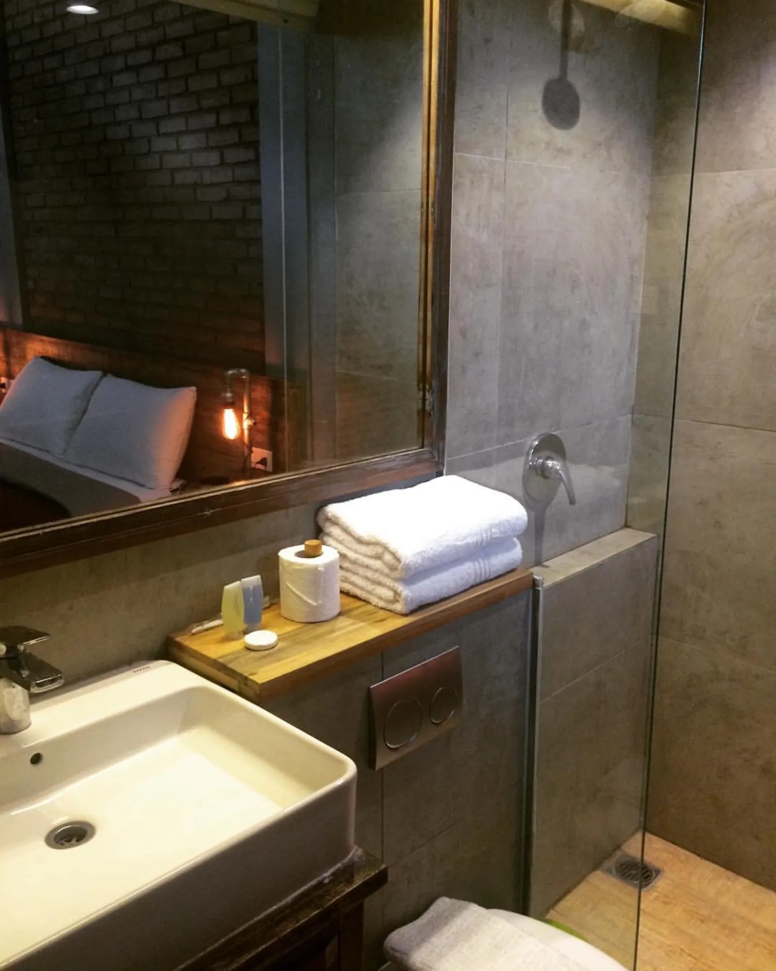 Rustic room Summerbird Bandung